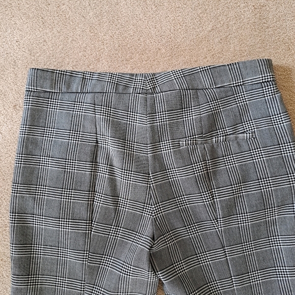 Zara Cropped Kick Flare Pants Plaid Women's Size 8 Black Grey White Wide Leg - Picture 9 of 11